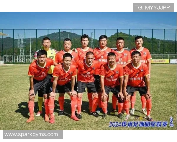 中国足球明星代表国家出战的荣耀与挑战之路