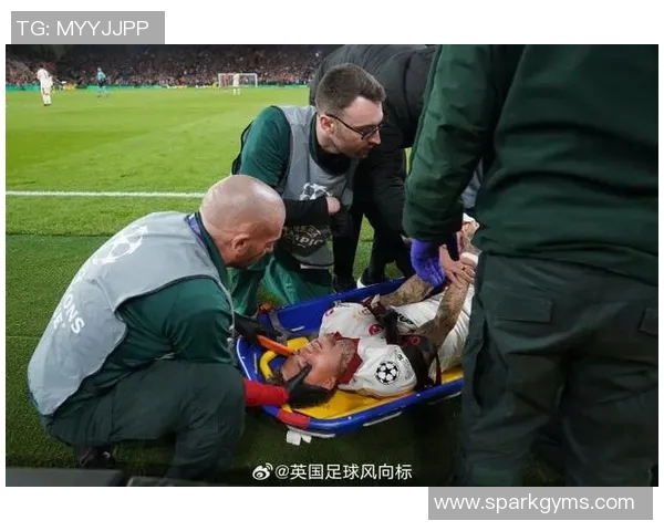 足球明星曾经骨折的伤病经历揭秘与复出之路